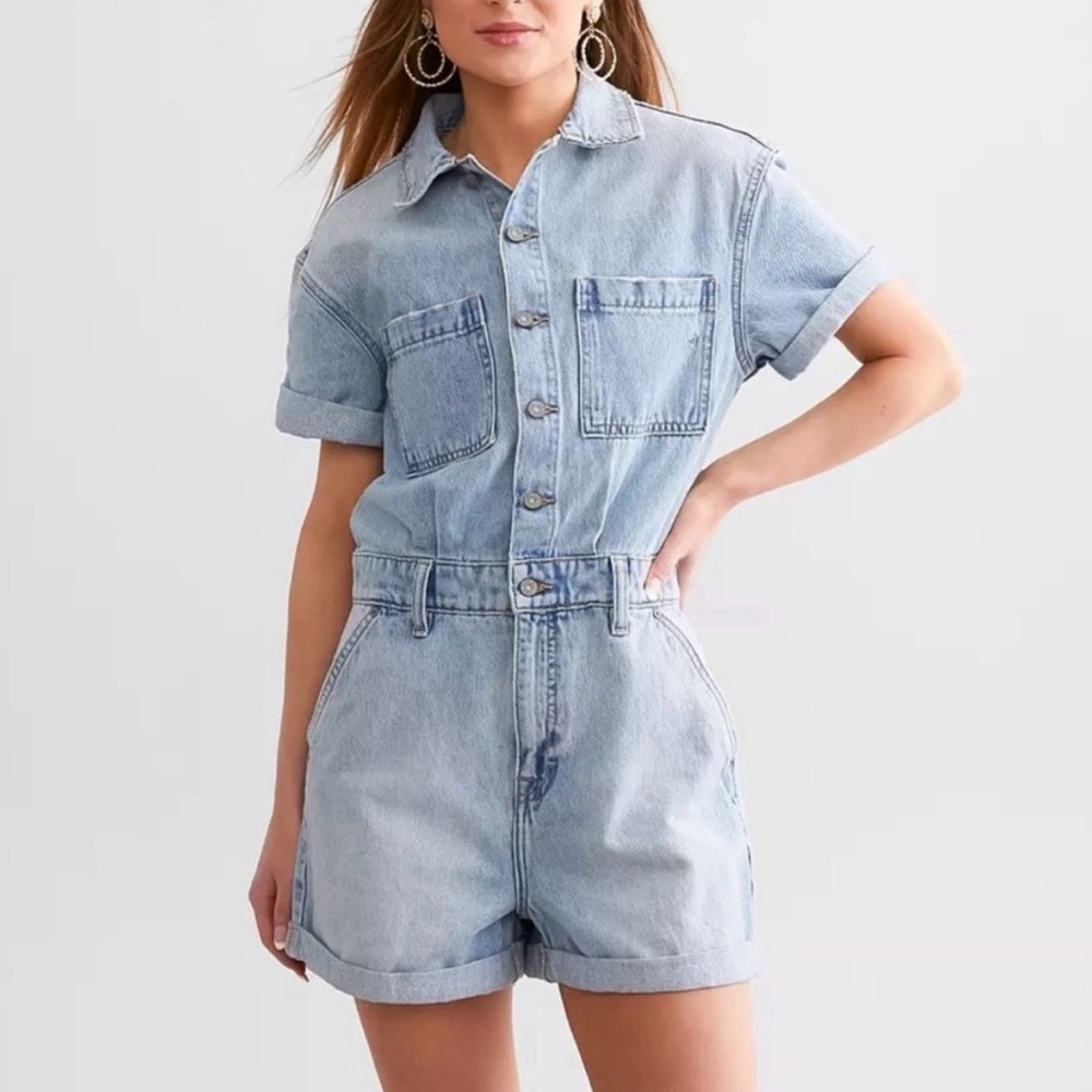 NWOT Hidden Jeans Romper
